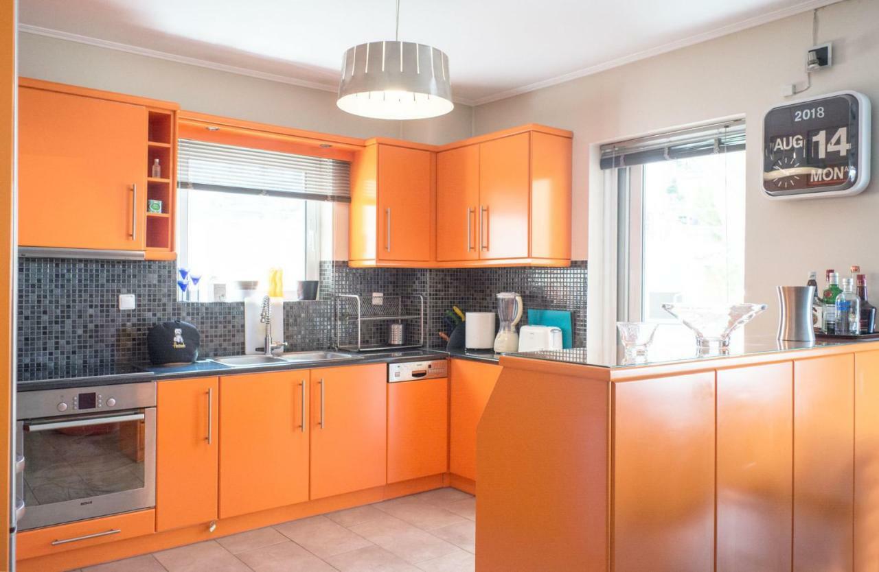 Designer'S Apartment Close To City Center Афины Экстерьер фото
